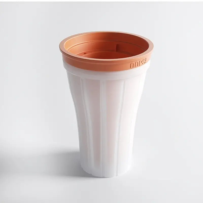 Slush Maker Cup with Anti-Spill Water Hole
