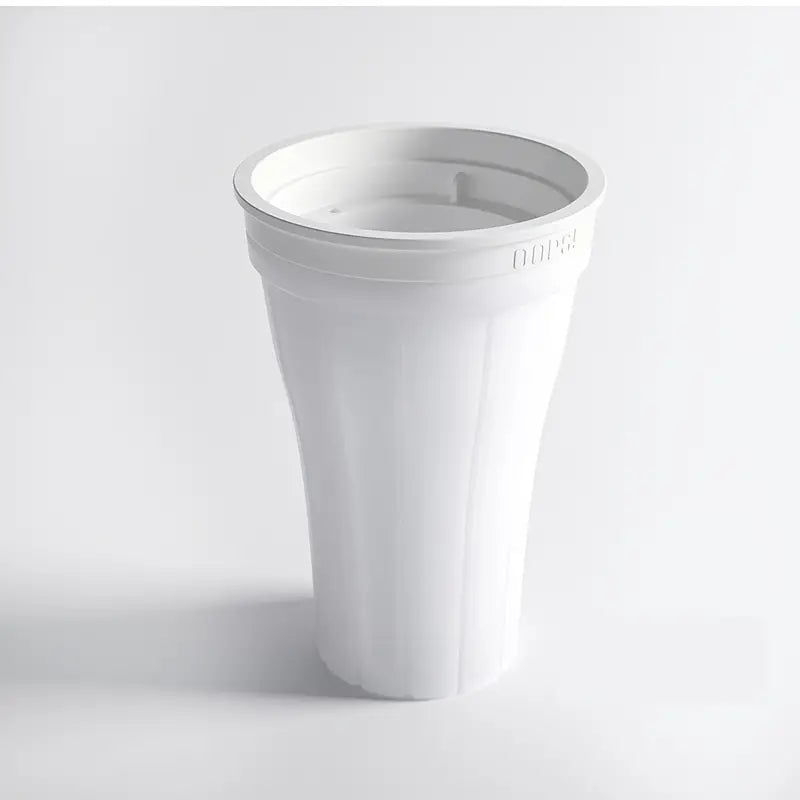 Slush Maker Cup with Anti-Spill Water Hole